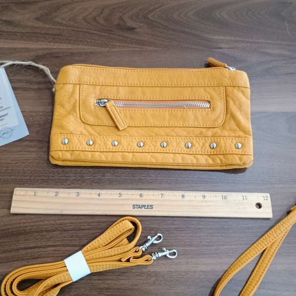 Handbags - Stylish Yellow Women's Clutch